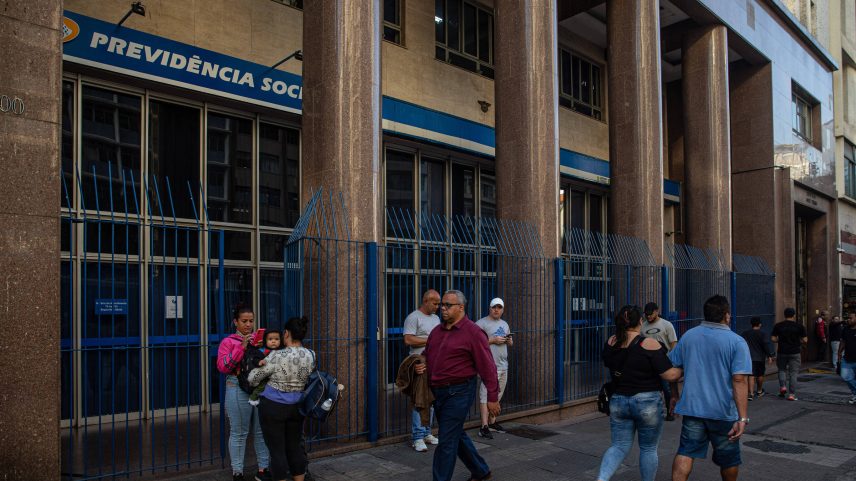 Agência da Previdência na região central de SP; auxílio-doença sem perícia vira queda de braço entre Ministério da Previdência e Ministério da Fazenda (Foto: Rafaela Araujo - 18.jul.24/Folhapress)