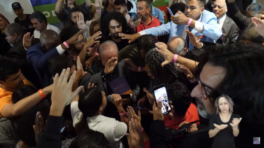 Lula em encontro com apoiadores evangélicos na eleição de 2022 (Foto: Lula / YouTube/Reprodução)