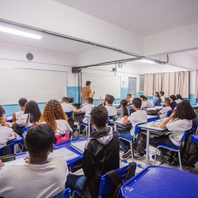 Investimentos federais em crianças e adolescentes aumentam, mas caem em 2022