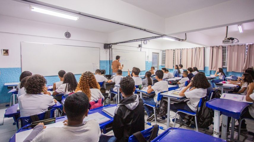 Educação é o segundo maior gasto entre os investimentos federais em crianças e adolescentes — Foto: Beatriz Orle/O Globo