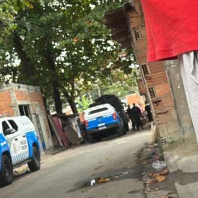 Mulher é gravemente ferida por tiros durante operação policial em Costa Barros