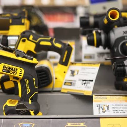 Tarifas elevadas custarão centenas de milhões a empresas como Stanley Black & Decker