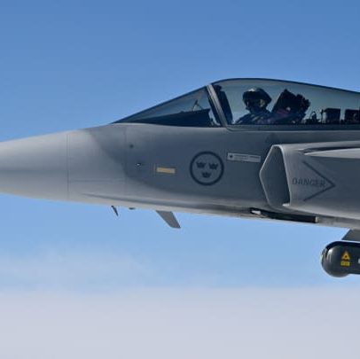 Saab registra alta de 12% após lucro acima do esperado em defesa europeia