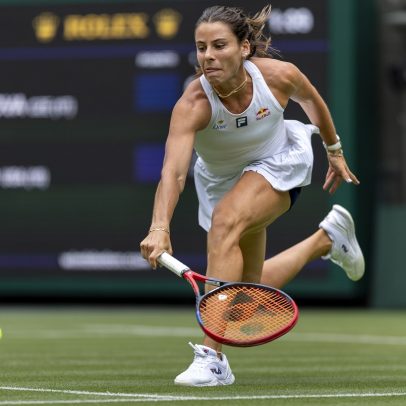 Navarro supera Krejcikova e avança nas oitavas de final do torneio
