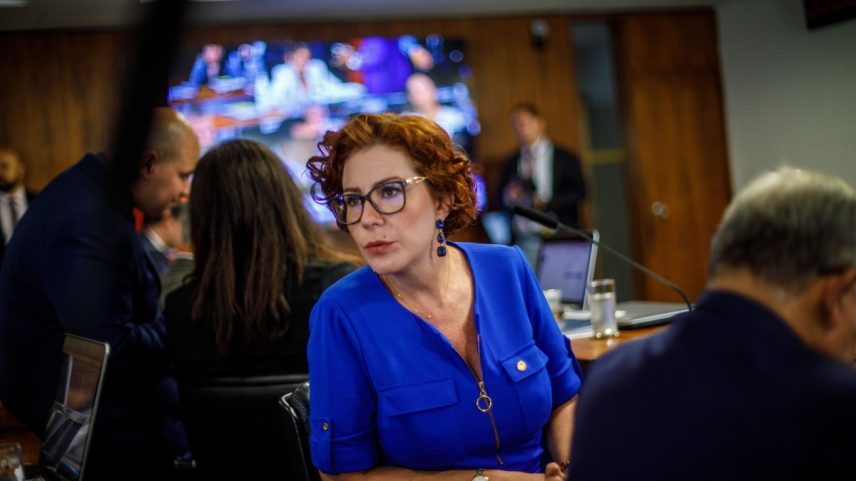 Carla Zambelli no Congresso Nacional (Foto: Brenno Carvalho / Agência O Globo)