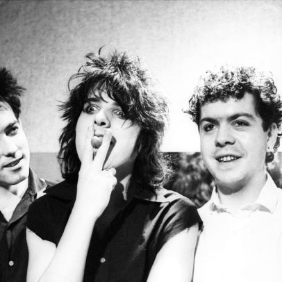 The Cure faz performance explosiva de 9 minutos com grito de revolta contra Robert Palmer