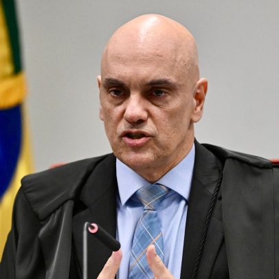 Moraes defende soberania do Brasil em decisão contra Bolsonaro com citações literárias