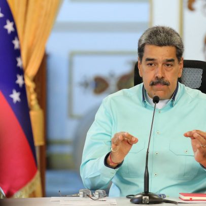 Maduro convoca venezuelanos a celebrar a democracia nas eleições municipais