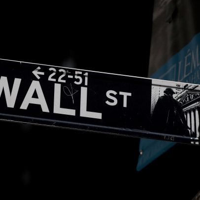 Futuros em Nova York se mantêm estáveis antes de resultados das grandes empresas de tecnologia
