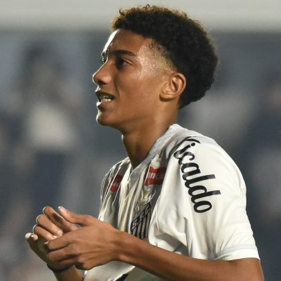 Robinho Jr se destaca e conquista espaço no Santos sem sentir pressão