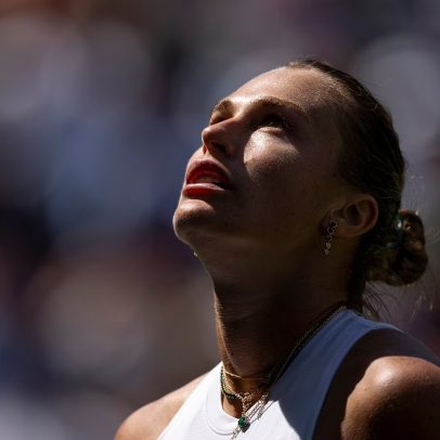 Sabalenka mantém liderança enquanto Swiatek se aproxima na classificação