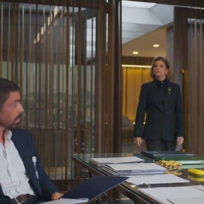 Odete Roitman se deixa levar por golpista após encontro com César