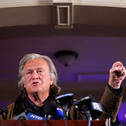 Steve Bannon chama Alexandre de Moraes de 'vilão do Batman' em declaração polêmica