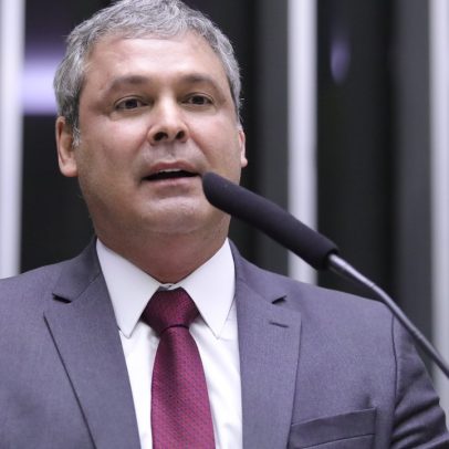 Petista aciona Conselho de Ética contra Eduardo por aumento de tarifas de Trump