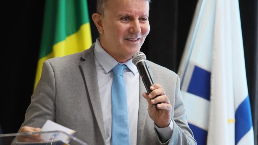 Prefeito afastado de Palma, Eduardo Siqueira Campos é acusado de vazamento de informações do STJ (Foto: Reprodução/Instagram)