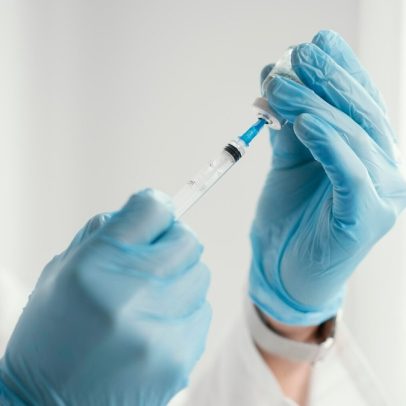 Brasil inaugura primeiro centro de mRNA para vacinas e medicamentos inovadores
