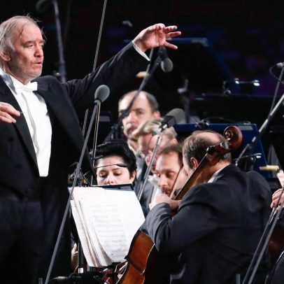 Rússia critica Itália por discriminação ao cancelar concerto de maestro pró-Putin