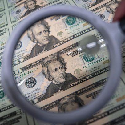 Brasil enfrenta déficit de US$ 5,1 bilhões nas contas externas em junho