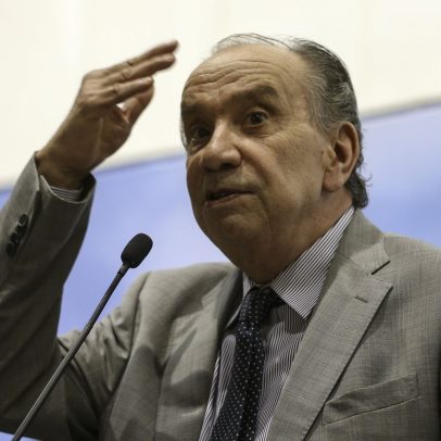 Ex-chanceler critica ações de Trump e compara a comportamento de gângster