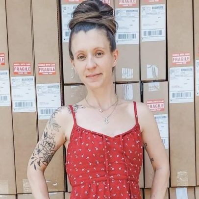 Mulher empreende em casa e fatura US$ 121 mil com negócio inovador