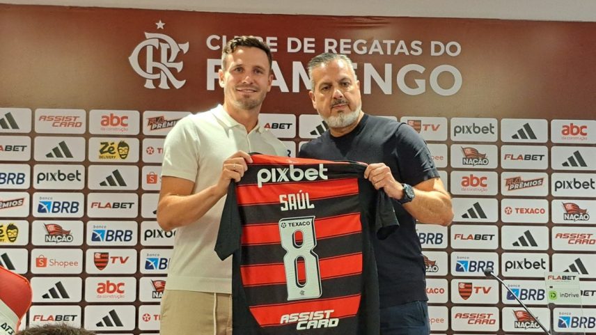 Saúl é apresentado no Flamengo (Foto: Davi Ferreira)