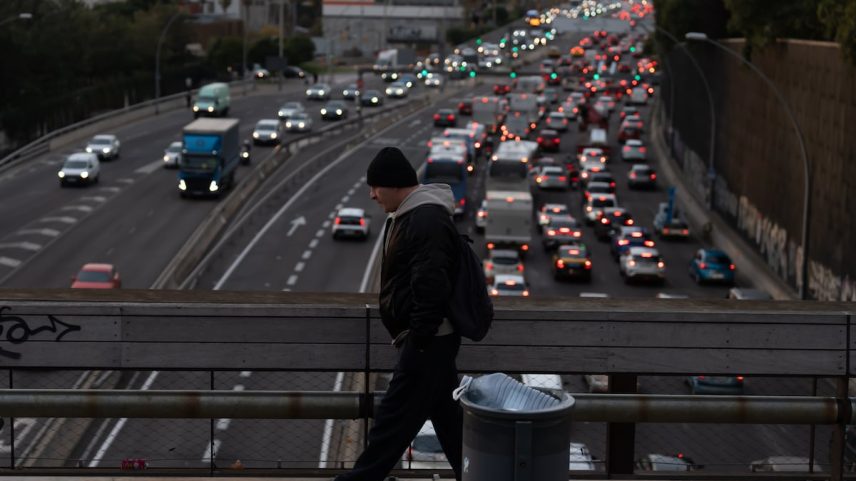 Tráfico de entrada à cidade de Barcelona, em uma imagem de 2024. (Foto: David Zorrakino / Europa Press)