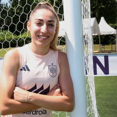 Seleção feminina destaca modelo de jogo único no cenário mundial