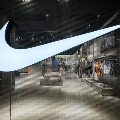Nike deve aumentar preços nos EUA após acordo comercial entre Trump e Vietnã