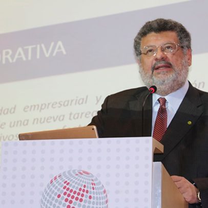 "Advogado de Uribe aponta 'lawfare' como motivo para possível decisão contrária"
