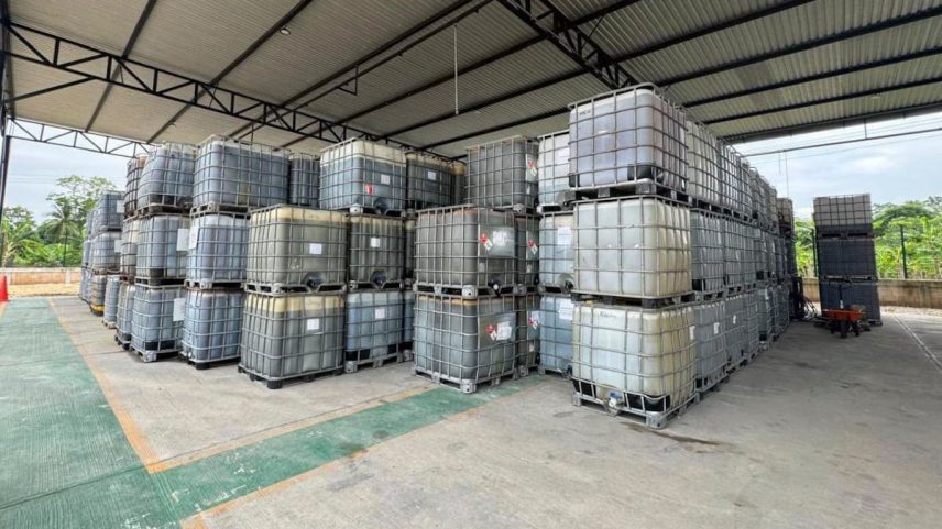 Almacén ilegal de combustibles asegurado en Tabasco. (Foto: Governo de México)