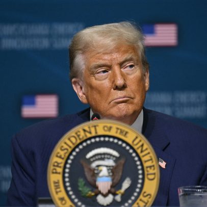 Apoio dos americanos às deportações de Trump registra queda significativa
