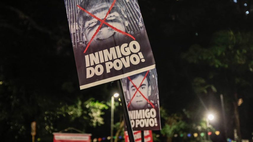 Manifestantes protestaram contra a escala 6x1 e o presidente dos Estados Unidos, Donald Trump. (Foto: Taba Benedicto/ Estadão)