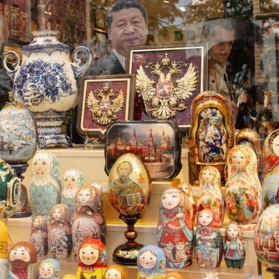 China inspira Rússia a se distanciar da influência ocidental crescente