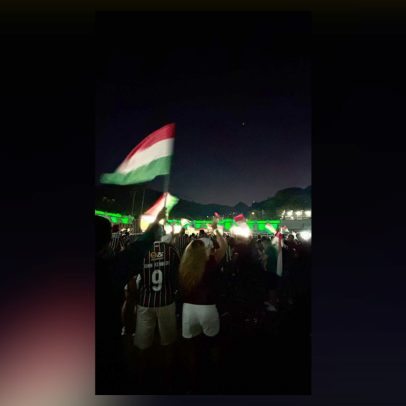 Torcida aplaude tricolor após eliminação e critica venda de jovens talentos