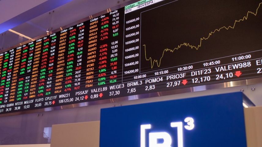 A região superou o desempenho dos mercados emergentes em geral, graças a uma combinação de influxos estrangeiros, expectativas de cortes nas taxas e melhores lucros corporativos. (Foto: Bloomberg/Patricia Monteiro)
