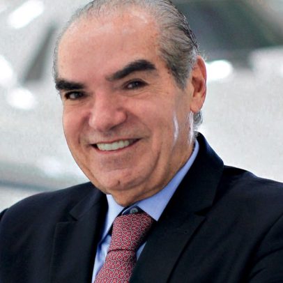 Casas Bahia despenca 60% após saída de Michael Klein da empresa
