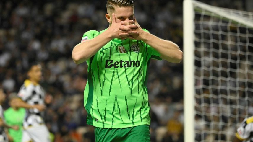 Gyokeres é contratado pelo Arsenal (Foto: MIGUEL RIOPA / AFP)
