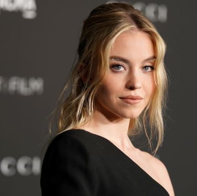 American Eagle dispara 18% após campanha publicitária impulsionada por Sydney Sweeney
