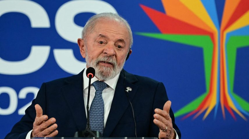 Lula discursa no encerramento da cúpula do Brics (Foto: Pablo Porciuncula/AFP)