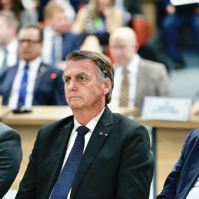 Bolsonaro critica Lula por 'provocar' Trump com jabuticaba e taxação do Brasil