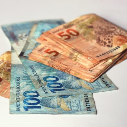 Quina sorteia R$ 9,9 milhões em prêmio acumulado; confira os números sorteados