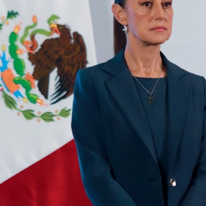 Trump mantém tarifas de 25% sobre importações do México e inicia negociações