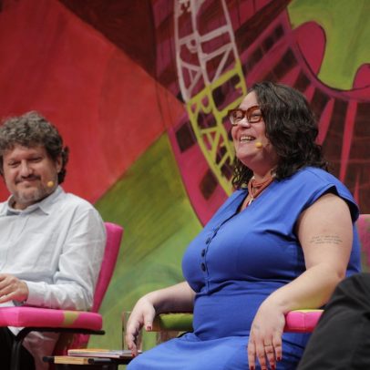 Poesia é tema de debate na Flip com Fabrício Corsaletti e Lilian Sais