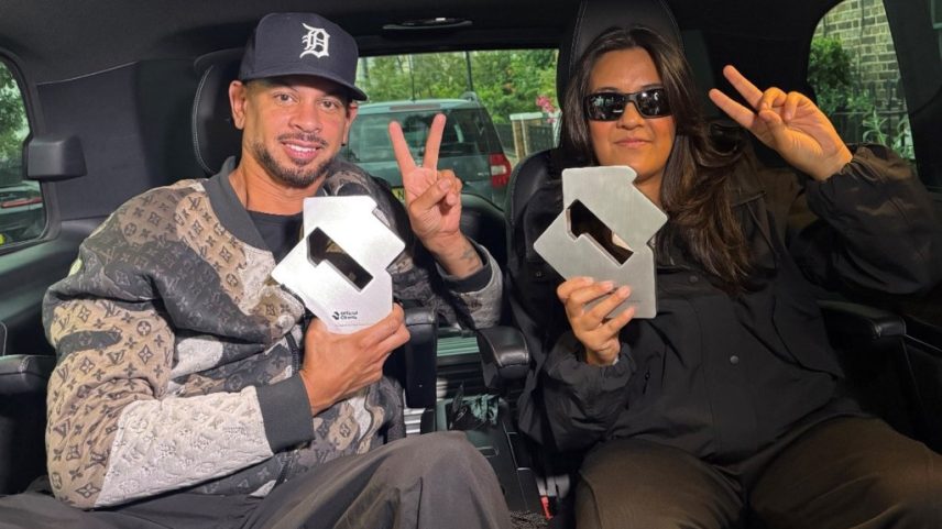MK e Chrystal estão de volta ao primeiro lugar na Official Singles Chart do Reino Unido com "Dior" por segunda semana consecutiva. (Foto: Reprodução)