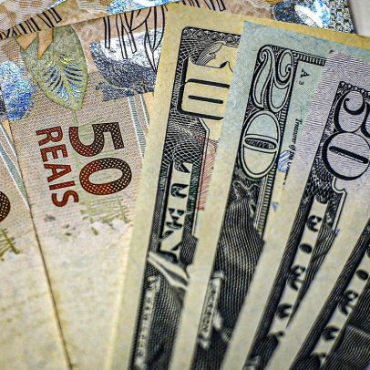 Ibovespa registra pior julho de 2025 e dólar tem queda histórica desde 2016