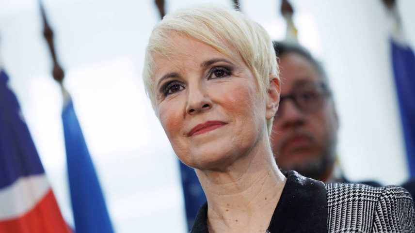 Damaris Moura toma posse na Alesp, após Ortiz Júnior perder o mandato (Foto: Rodrigo Romeo/Alesp/Divulgação)