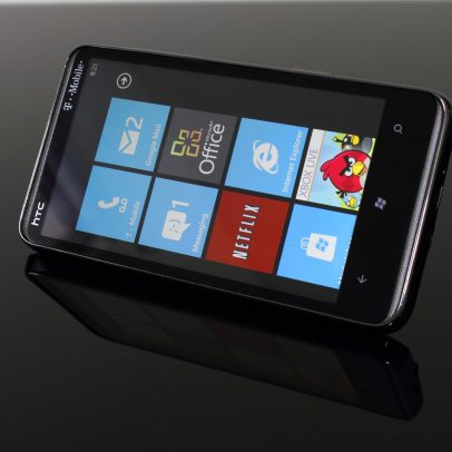 Microsoft perde US$ 10 bilhões com fracasso do Windows Phone frente a Android e iOS