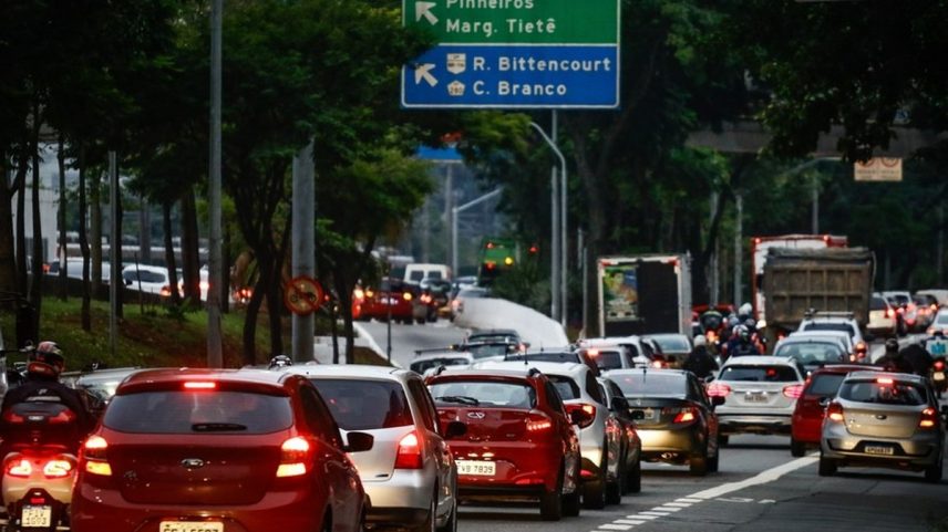 Congestionamento em São Paulo (Foto: Aloisio Mauricio/Fotoarena/Agência O Globo)