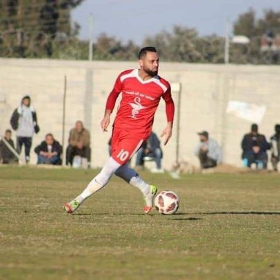 Jogador de futebol palestino é morto em bombardeio israelense em Gaza
