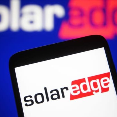 JPMorgan rebaixa recomendação para ação solar após forte alta recente